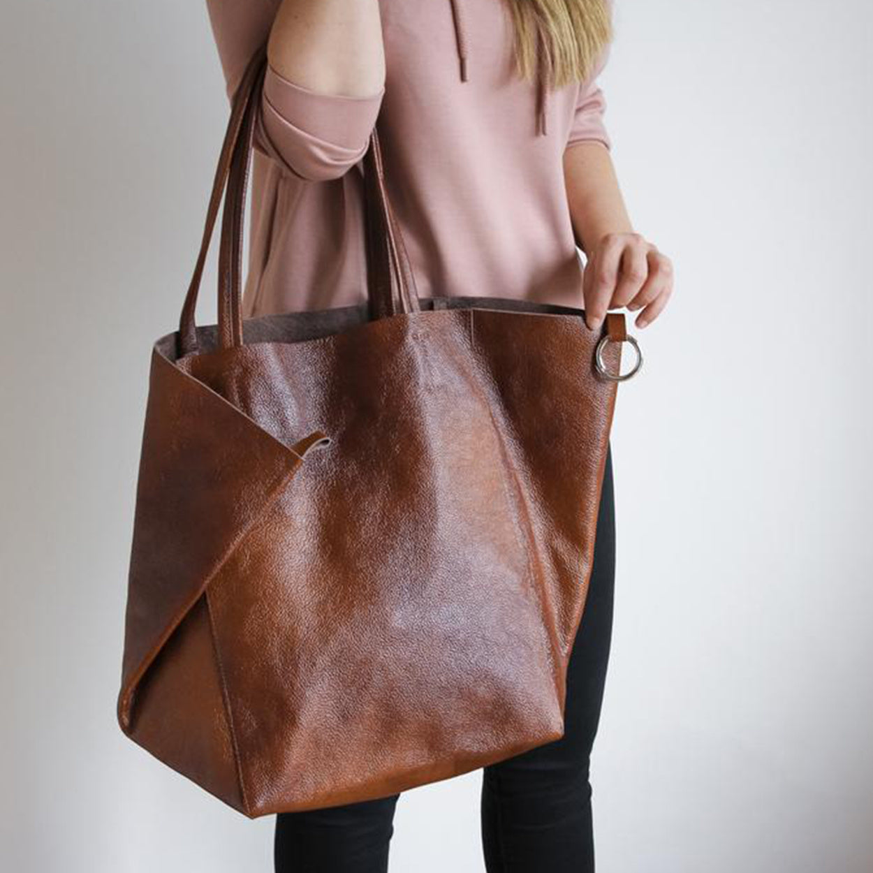 Retro Solid Color, Vintage, Large Capacity Handbag with Inner Bag